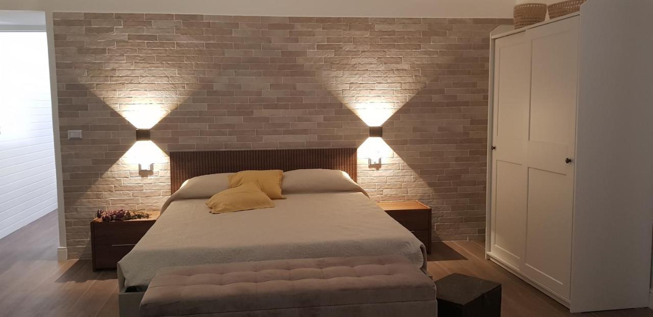 Casa Rosamari - Su Lago Di Posta Fibreno, Appartamento Con Camino المظهر الخارجي الصورة